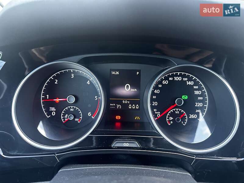 Мікровен Volkswagen Touran 2016 в Хмельницькому