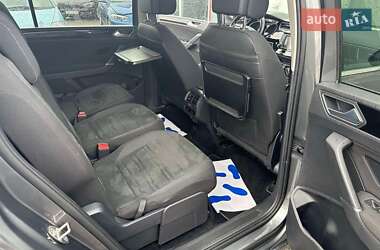 Микровэн Volkswagen Touran 2016 в 