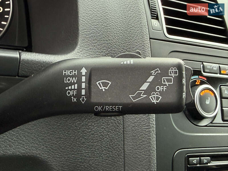 Минивэн Volkswagen Touran 2012 в Бердичеве