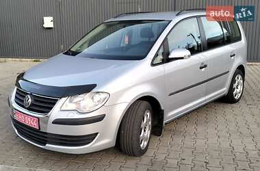 Минивэн Volkswagen Touran 2007 в Белой Церкви