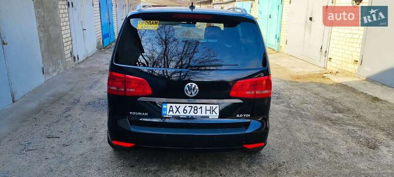 Минивэн Volkswagen Touran 2013 в Харькове