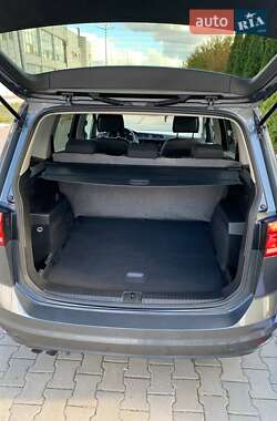 Микровэн Volkswagen Touran 2018 в 