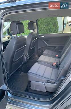 Микровэн Volkswagen Touran 2018 в 
