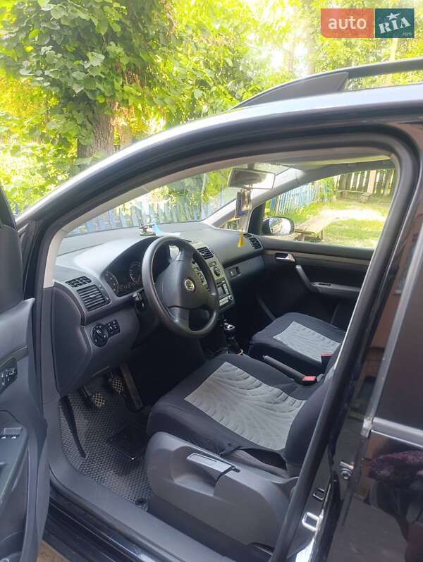 Минивэн Volkswagen Touran 2007 в Умани фото 11 Минивэн Volkswagen Touran 2007 в Умани