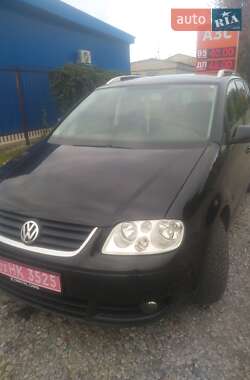Минивэн Volkswagen Touran 2006 в Белой Церкви