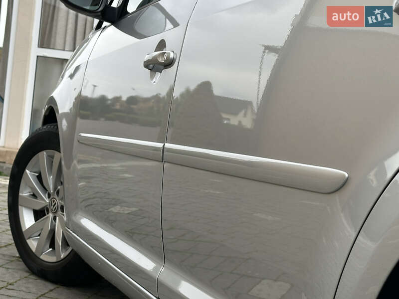 Минивэн Volkswagen Touran 2013 в Дрогобыче