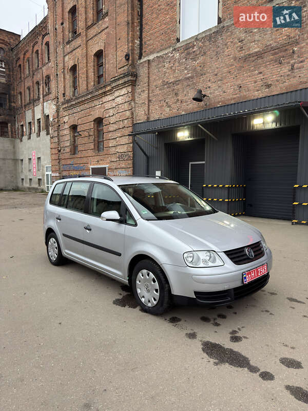 Мінівен Volkswagen Touran 2005 в Охтирці фото 16 Мінівен Volkswagen Touran 2005 в Охтирці