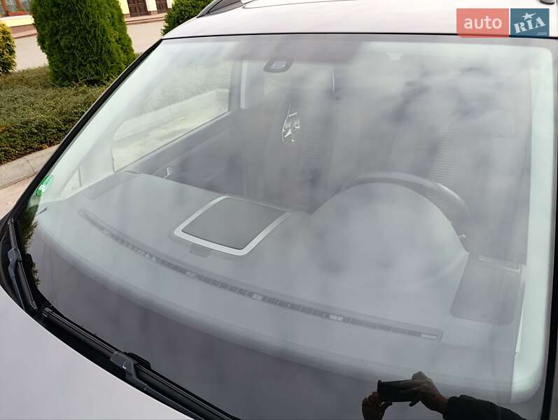 Минивэн Volkswagen Touran 2009 в Бердичеве