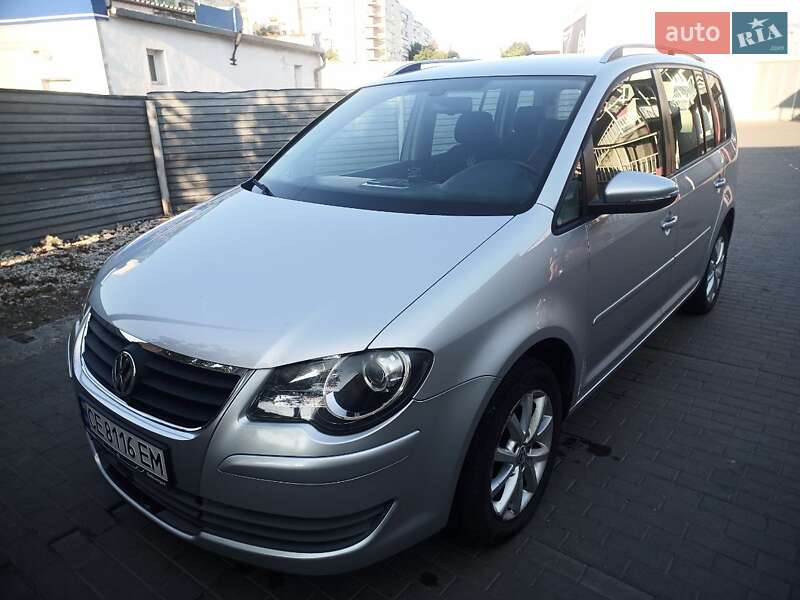Минивэн Volkswagen Touran 2010 в Черновцах фото Минивэн Volkswagen Touran 2010 в Черновцах