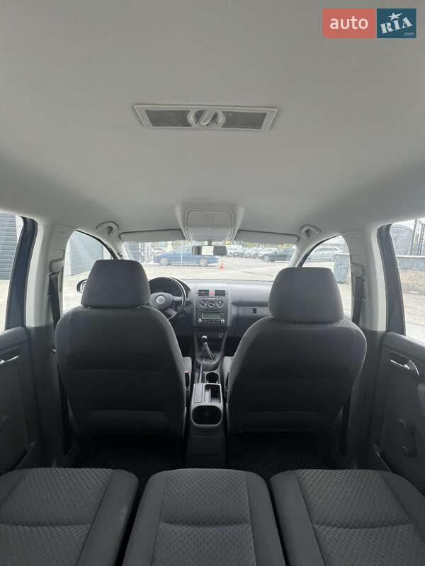 Минивэн Volkswagen Touran 2006 в Белой Церкви фото 23 Минивэн Volkswagen Touran 2006 в Белой Церкви