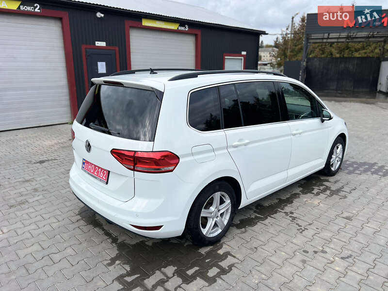 Микровэн Volkswagen Touran 2018 в Луцке