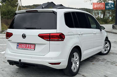 Микровэн Volkswagen Touran 2021 в 