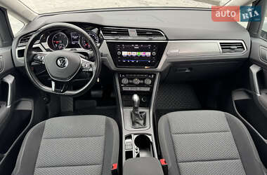Микровэн Volkswagen Touran 2021 в 