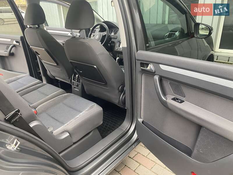 Минивэн Volkswagen Touran 2011 в Черновцах фото 20 Минивэн Volkswagen Touran 2011 в Черновцах
