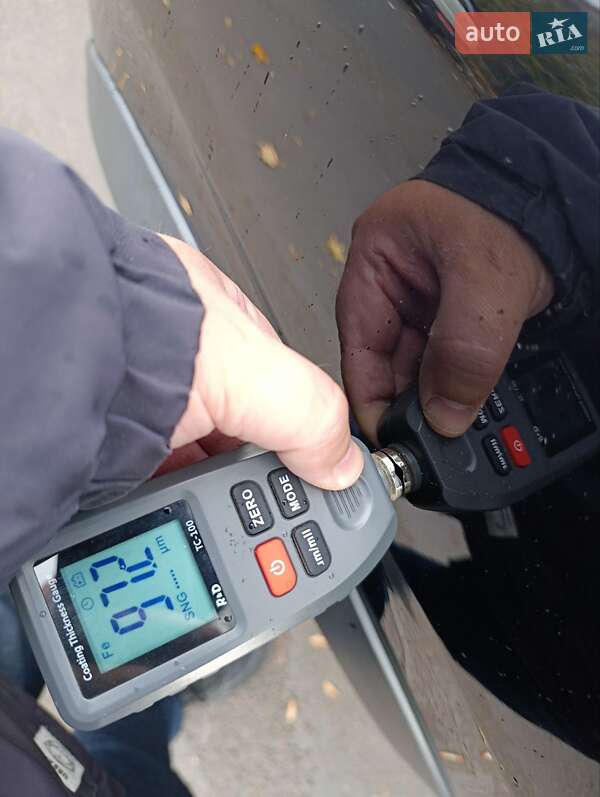 Минивэн Volkswagen Touran 2008 в Луцке фото 20 Минивэн Volkswagen Touran 2008 в Луцке