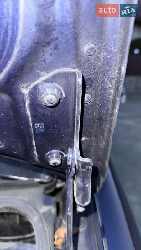 Минивэн Volkswagen Touran 2006 в Шепетовке