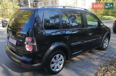 Минивэн Volkswagen Touran 2008 в 