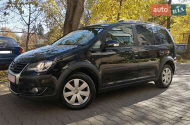 Минивэн Volkswagen Touran 2008 в 
