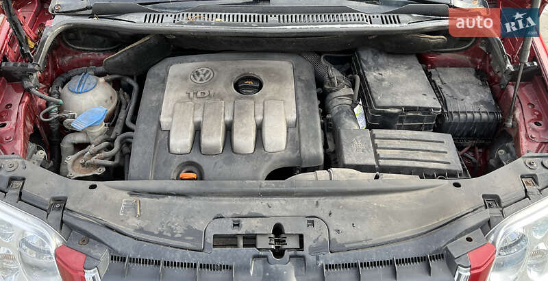 Минивэн Volkswagen Touran 2005 в Луцке фото 14 Минивэн Volkswagen Touran 2005 в Луцке