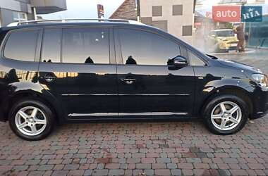 Мінівен Volkswagen Touran 2015 в Сарнах
