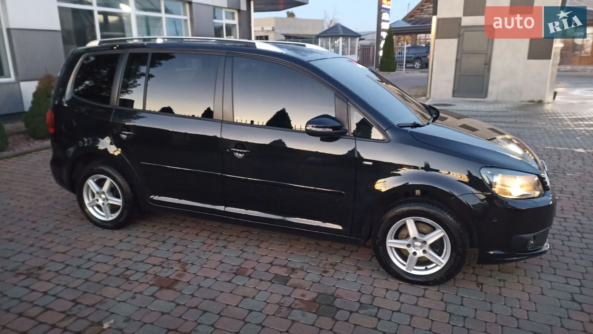 2015 Volkswagen Touran - мініатюра 57