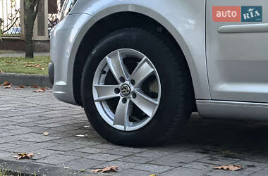 Минивэн Volkswagen Touran 2013 в 