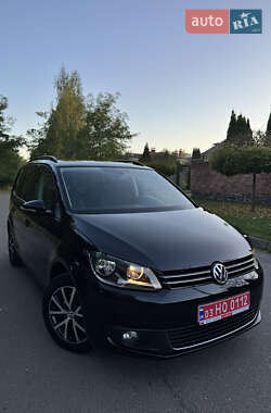 Минивэн Volkswagen Touran 2012 в 