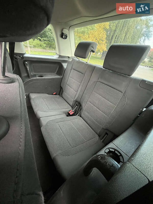 Минивэн Volkswagen Touran 2003 в Львове