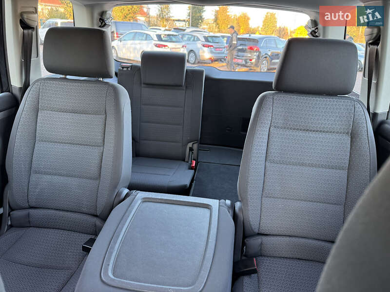 Мінівен Volkswagen Touran 2006 в Дрогобичі