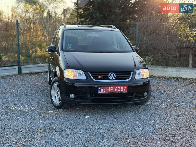 Мінівен Volkswagen Touran 2006 в Дрогобичі