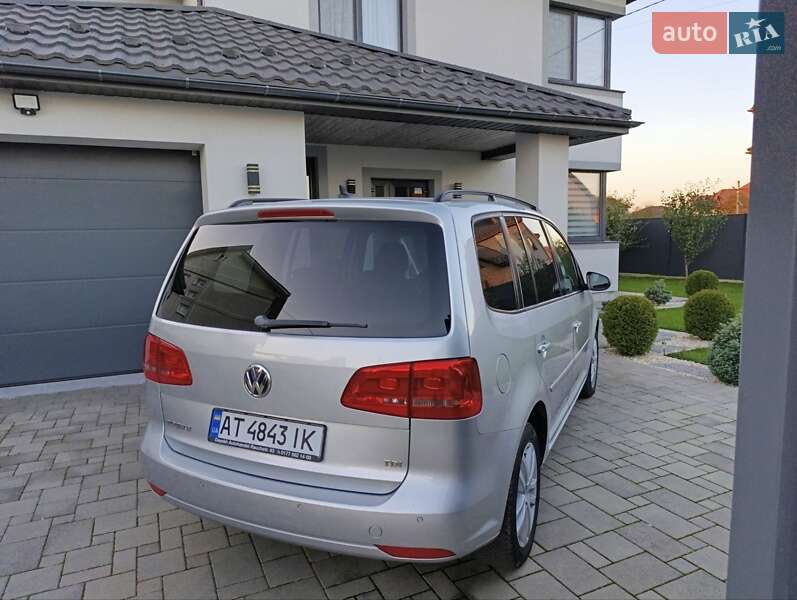 Минивэн Volkswagen Touran 2011 в Ивано-Франковске фото 16 Минивэн Volkswagen Touran 2011 в Ивано-Франковске