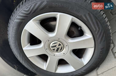 Минивэн Volkswagen Touran 2007 в 