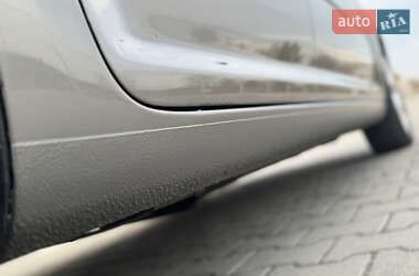 Минивэн Volkswagen Touran 2007 в 