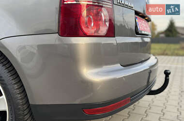 Минивэн Volkswagen Touran 2007 в 