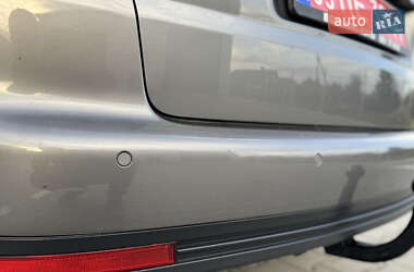 Минивэн Volkswagen Touran 2007 в 