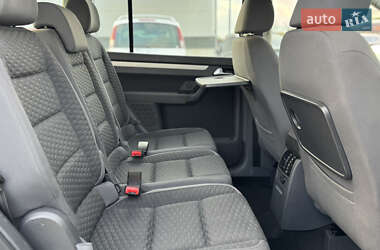 Минивэн Volkswagen Touran 2007 в 