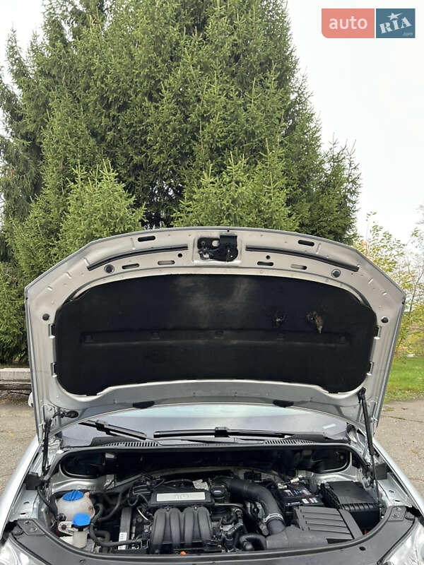 Минивэн Volkswagen Touran 2008 в Золотоноше фото 17 Минивэн Volkswagen Touran 2008 в Золотоноше