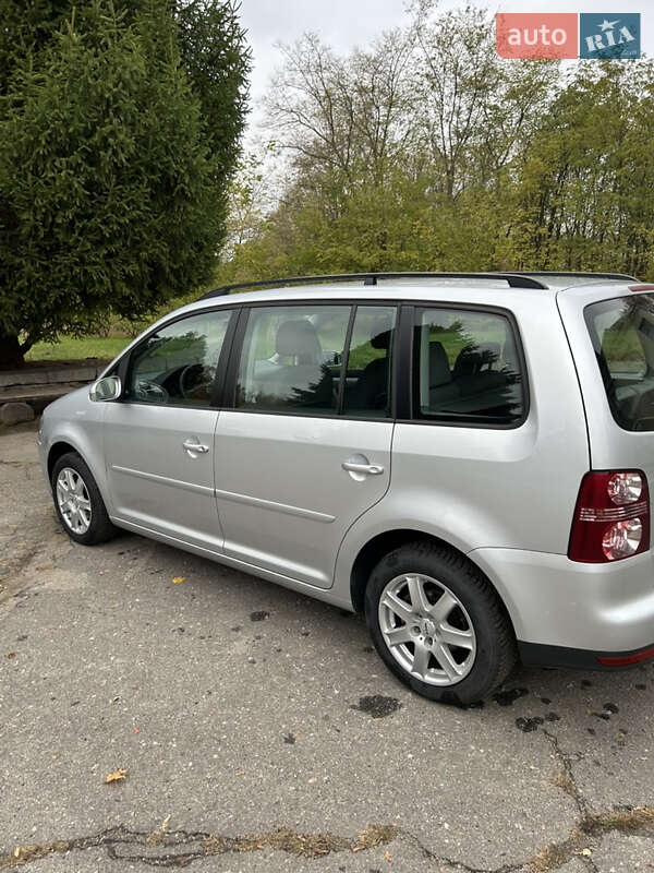 Минивэн Volkswagen Touran 2008 в Золотоноше фото 28 Минивэн Volkswagen Touran 2008 в Золотоноше
