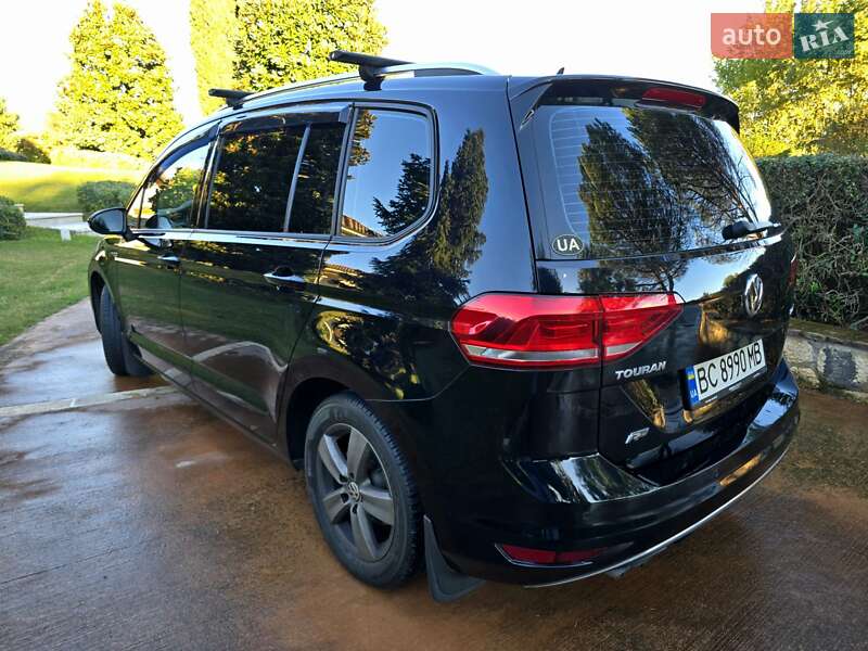 Мікровен Volkswagen Touran 2017 в Бориславі