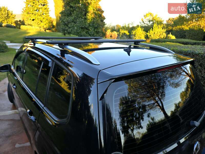 Мікровен Volkswagen Touran 2017 в Бориславі