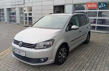 Минивэн Volkswagen Touran 2012 в Киеве