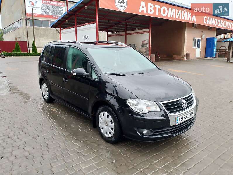 Минивэн Volkswagen Touran 2009 в Крыжополе фото 22 Минивэн Volkswagen Touran 2009 в Крыжополе