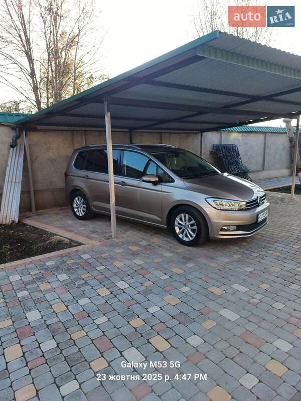 Микровэн Volkswagen Touran 2017 в Каменец-Подольском фото 8 Микровэн Volkswagen Touran 2017 в Каменец-Подольском