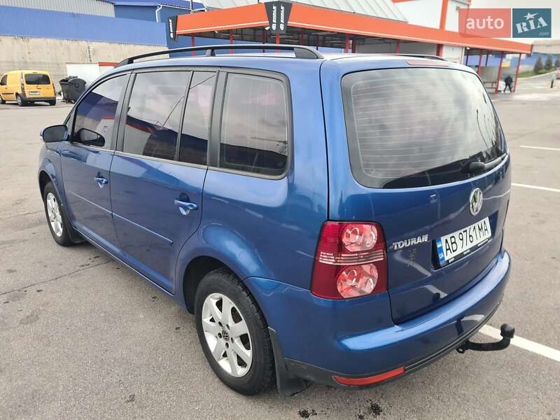 Минивэн Volkswagen Touran 2007 в Виннице