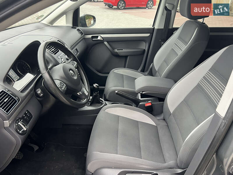 Мінівен Volkswagen Touran 2013 в Вінниці фото 21 Мінівен Volkswagen Touran 2013 в Вінниці