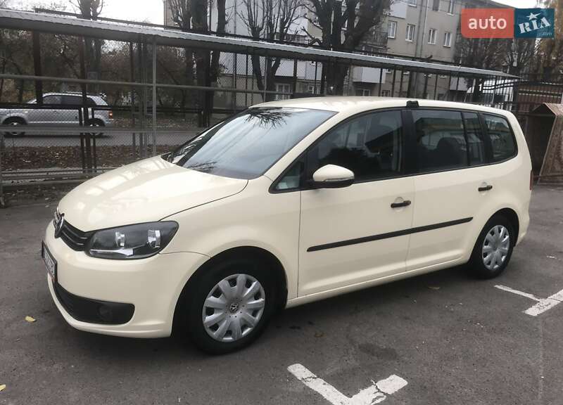 Минивэн Volkswagen Touran 2012 в Луцке фото 5 Минивэн Volkswagen Touran 2012 в Луцке