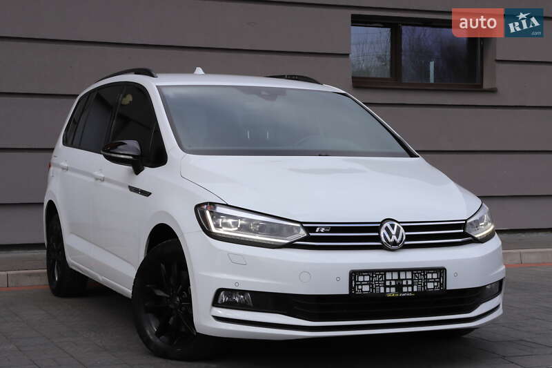 Микровэн Volkswagen Touran 2018 в Дрогобыче