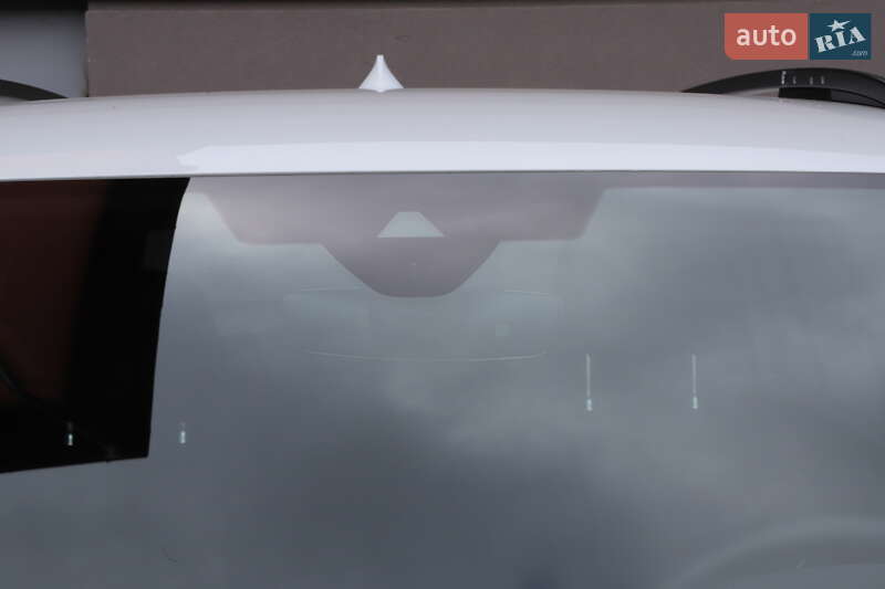 Микровэн Volkswagen Touran 2018 в Дрогобыче