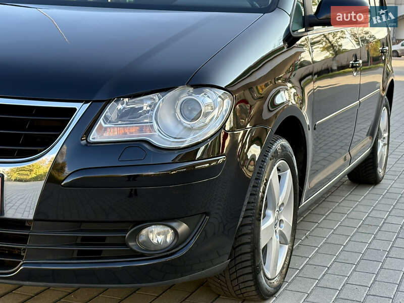 Минивэн Volkswagen Touran 2009 в Житомире фото 5 Минивэн Volkswagen Touran 2009 в Житомире