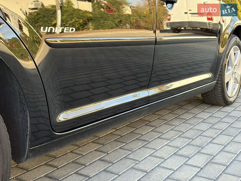 Минивэн Volkswagen Touran 2009 в Житомире фото 14 Минивэн Volkswagen Touran 2009 в Житомире